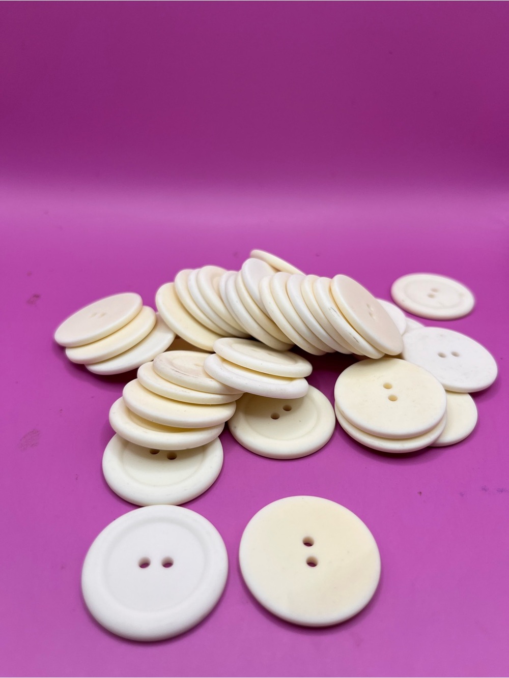 Vintage Multipack Cream Two-Hole Buttons for Sewing and Crafts